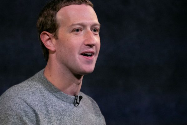 Facebook: Ο Μαρκ Ζούκερμπεργκ κάνει update στις αξίες του Meta