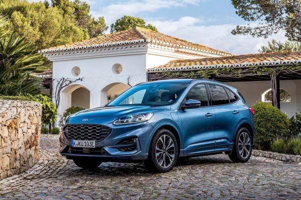 Ford Kuga PHEV: Τώρα με εγγυήσεις που καλύπτουν όλο το αυτοκίνητο και όχι μόνον τα μηχανικά μέρη!