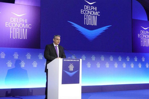 Γιάννης Μαστρογεωργίου από τους Δελφούς: Οι κατακλυσμιαίες αλλαγές στον πλανήτη «ζητούν» να αλλάξει ο τρόπος προσέγγισης του μέλλοντος