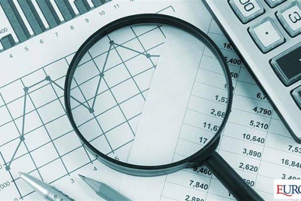 Πώς άλλαξε τις πεποιθήσεις των Ελλήνων ο πόλεμος στην Ουκρανία