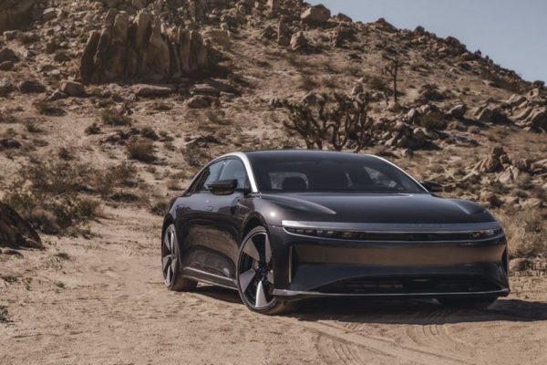 Σε 2,6 sec το 0-100 του ηλεκτροκίνητου Lucid Air Grand Touring Performance (Video)