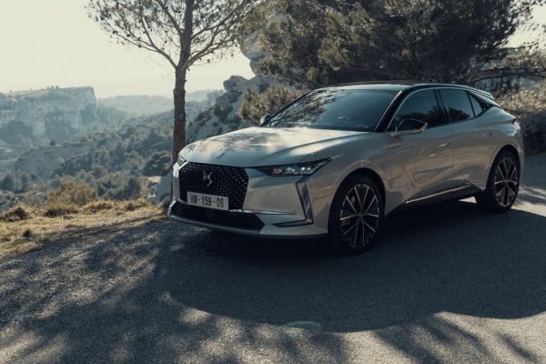 Το νέο DS 4 εισάγει την επαυξημένη πραγματικότητα στην κατηγορία