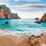 Το άγνωστο νησί του Αιγαίου… με τις απίστευτες παραλίες και τους 20 κατοίκους