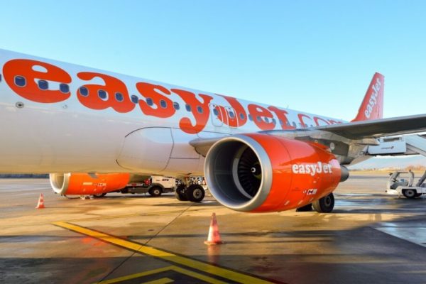 EasyJet: Ακύρωσε 200 πτήσεις – Τι συνέβη