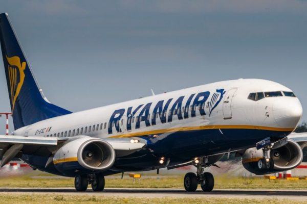 Η Ryanair ανακοινώνει το μεγαλύτερο πρόγραμμα του Μπέρμιγχαμ