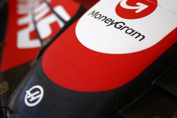 Συνέντευξη – G. Hall, MoneyGram: «Ήρθαμε να μείνουμε με τη Haas, δεν έχουμε θέμα να εμφανιζόμαστε στη Σ. Αραβία»