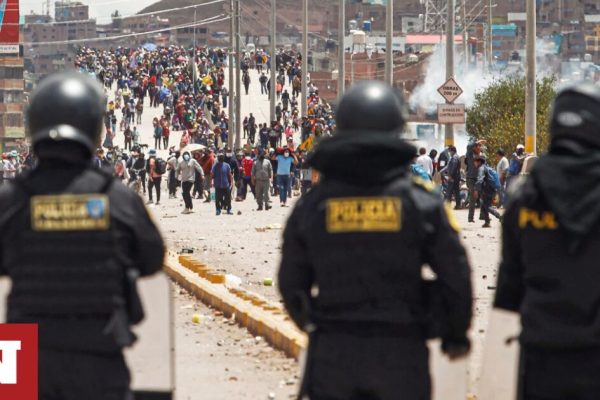 Περού: Πολύνεκρες συγκρούσεις και νυχτερινή απαγόρευση κυκλοφορίας