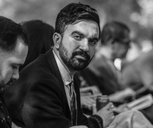 Η νίκη του Ζοχράν Μαμντάνι έδειξε πώς πρέπει να δίνεται η εκλογική μάχη